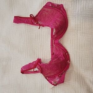 Rare 2000s VS balconette bra NWT 36C